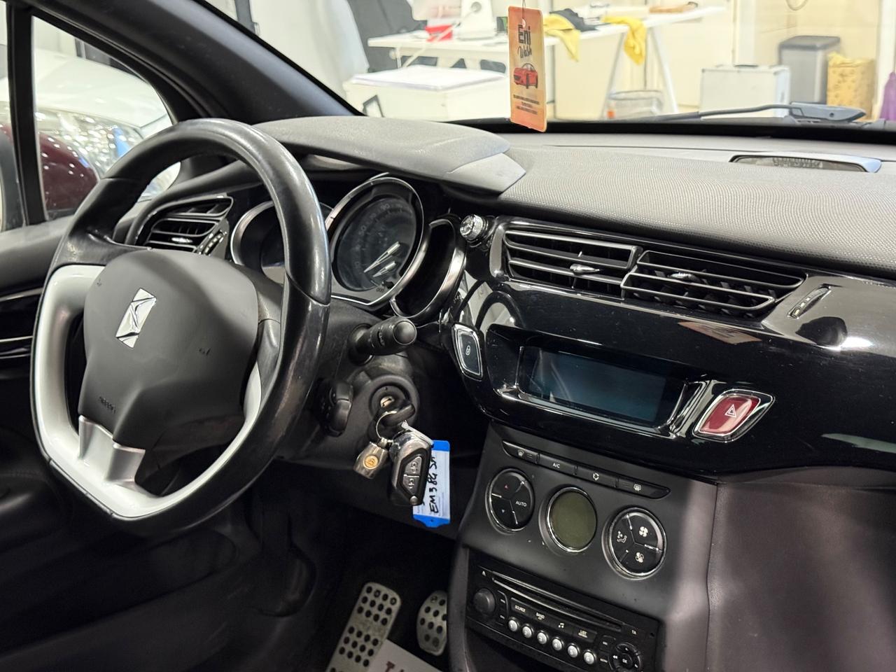 Citroen ds3 1.4 gpl 2012 full optional