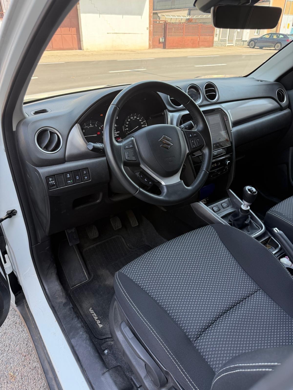 Suzuki Vitara 1.4 Hybrid Cool+