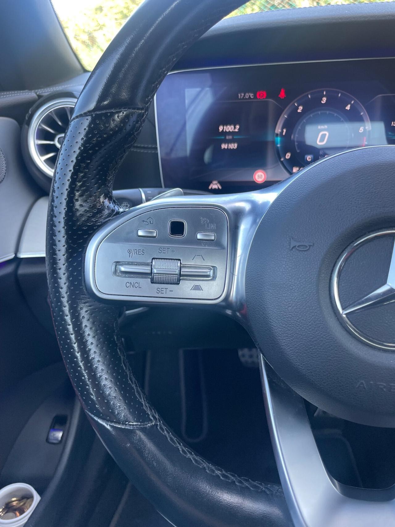 Mercedes E 220 Cabrio - Full Optional