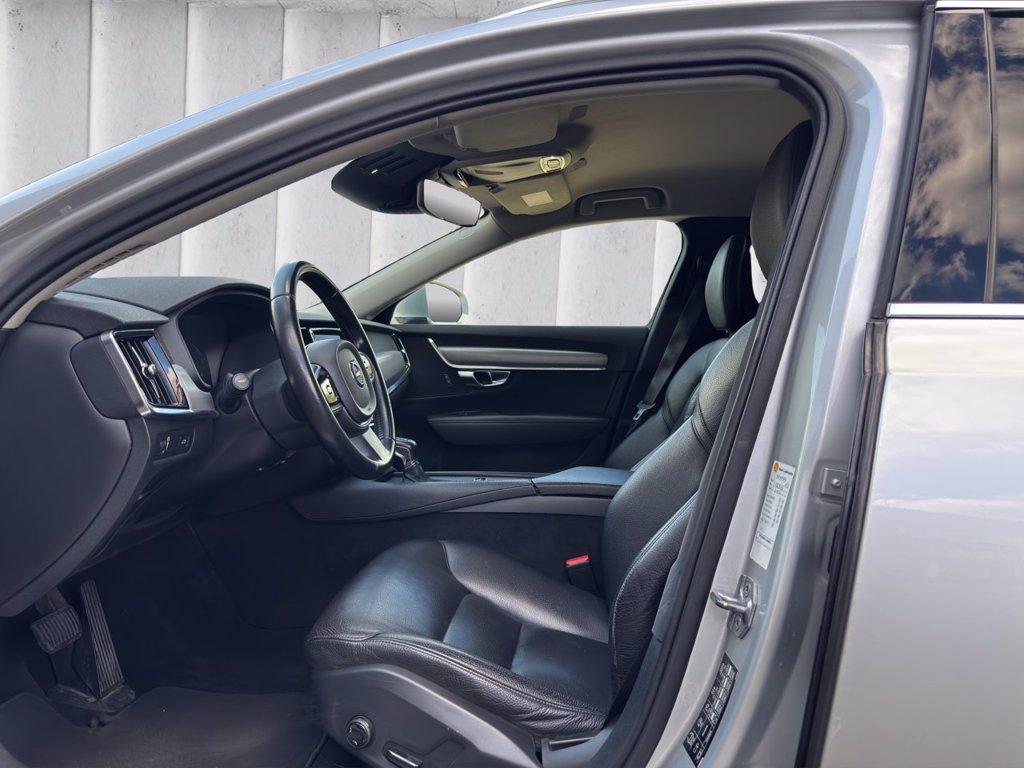 VOLVO V90 2.0 d5 Business Plus awd geartronic del 2017