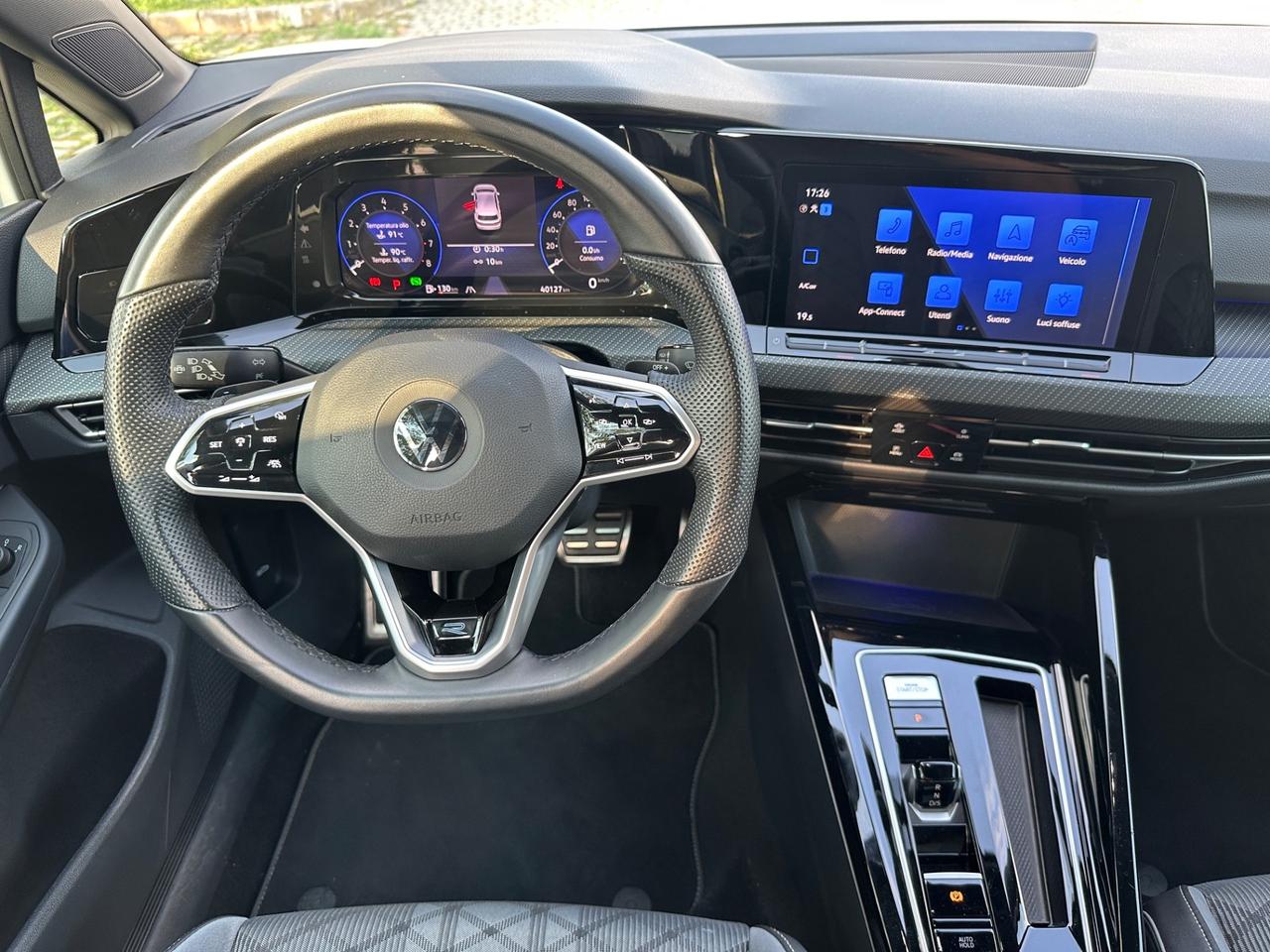 Volkswagen Golf 1.5 eTSI 150 CV EVO ACT DSG R-Line