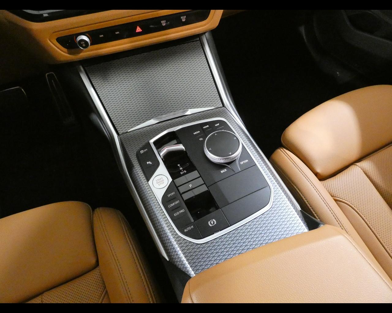 BMW Serie3(G20/21/80/81 - 320d 48V xDrive Touring Msport