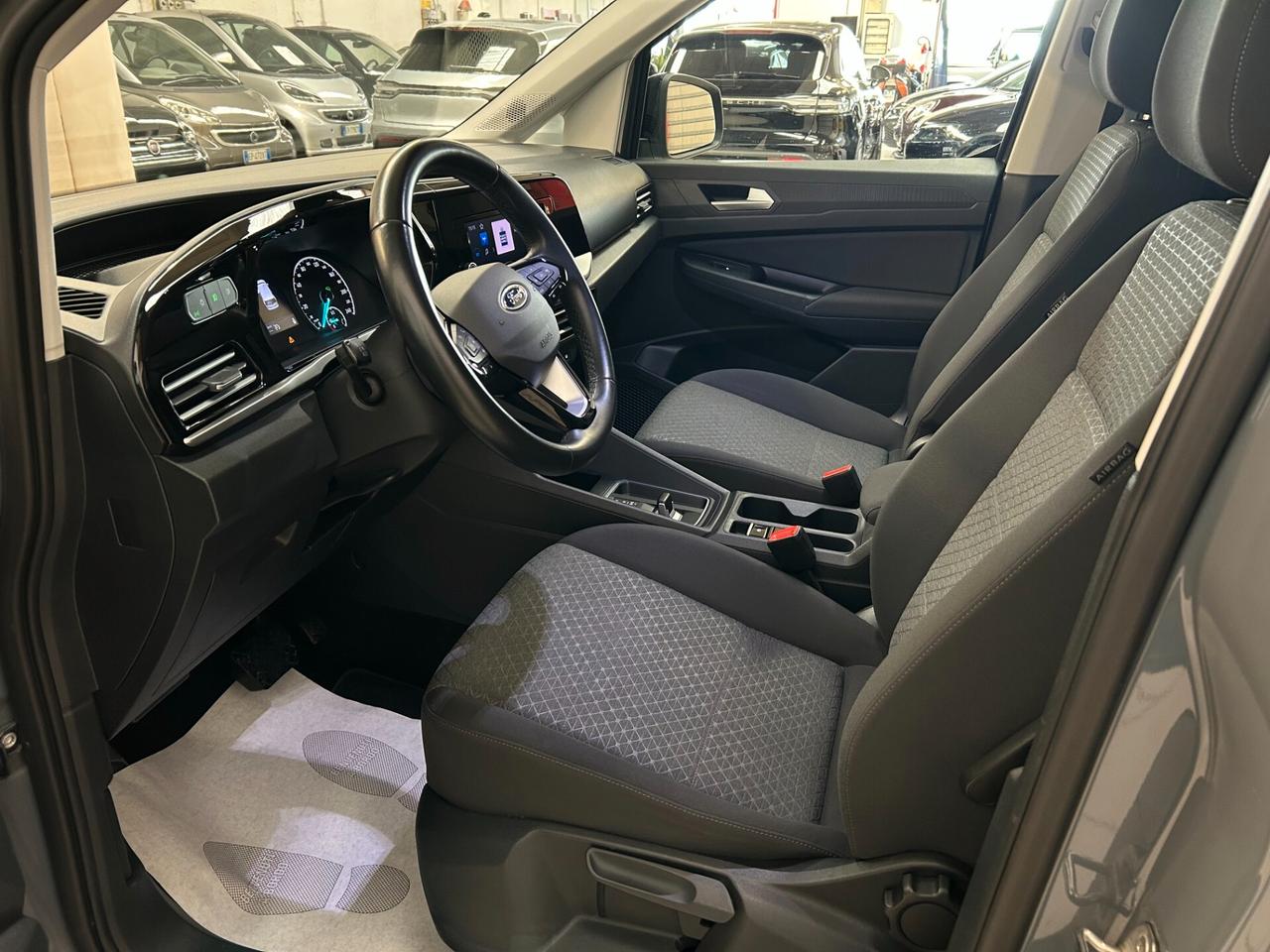 Ford Grand Tourneo Connect Plus 2.0d c.auto-Ok Neopat-Dettagli in Bio