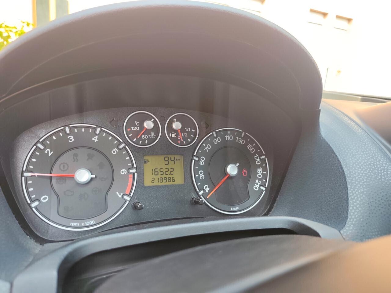 Ford Fiesta 1.2 Benz euro 4 neopatentati