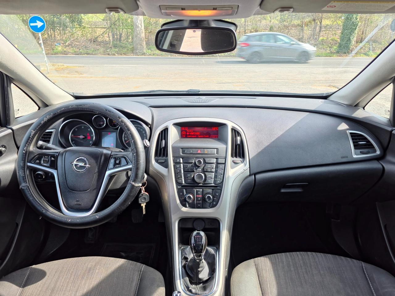 Opel Astra 1.7 CDTI 110CV 5 porte Cosmo 2011-E5 Manuale NEO