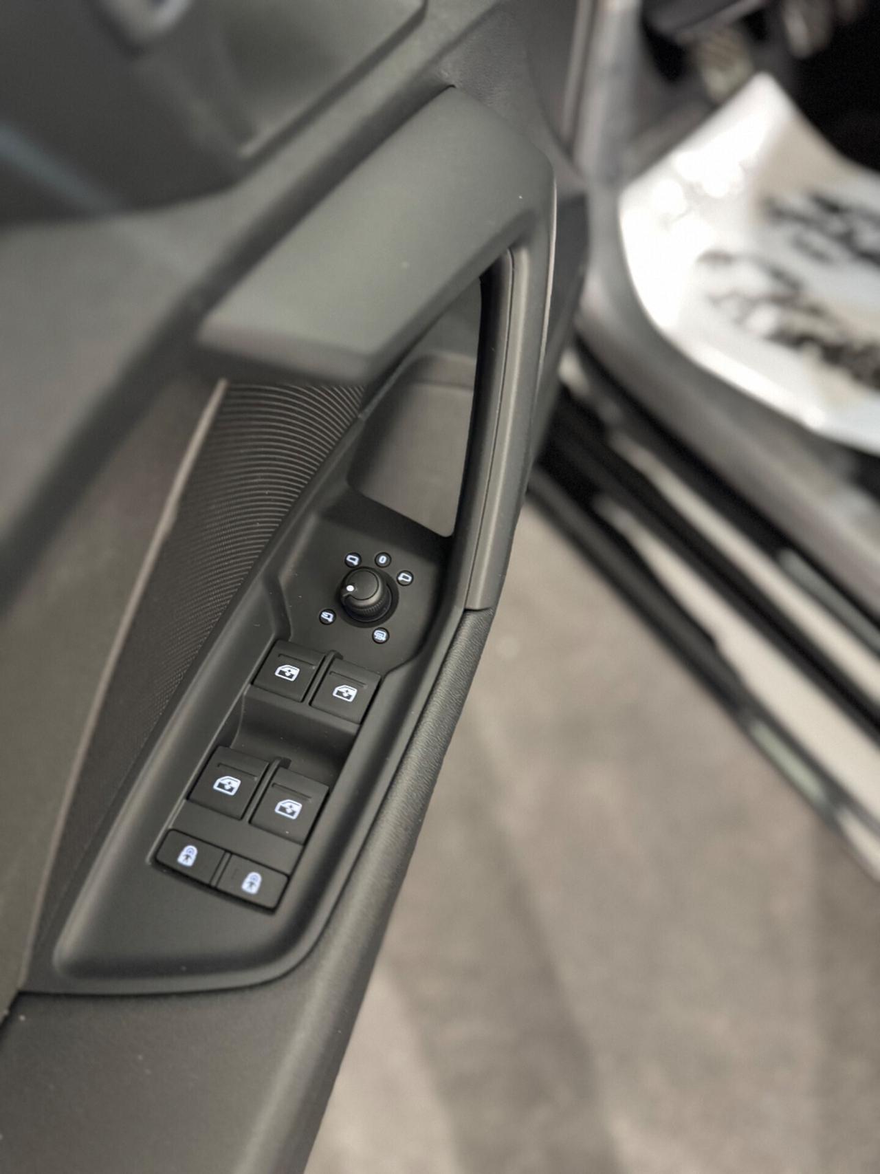 A3 SPB TDI CERCHI 18 - APPLECARPLAY & ANDROIDAUTO, CRUISE ADATTIVO