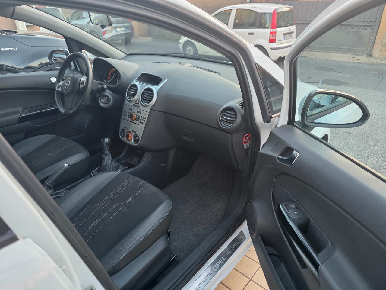 Opel Corsa 1.2 5 porte Elective
