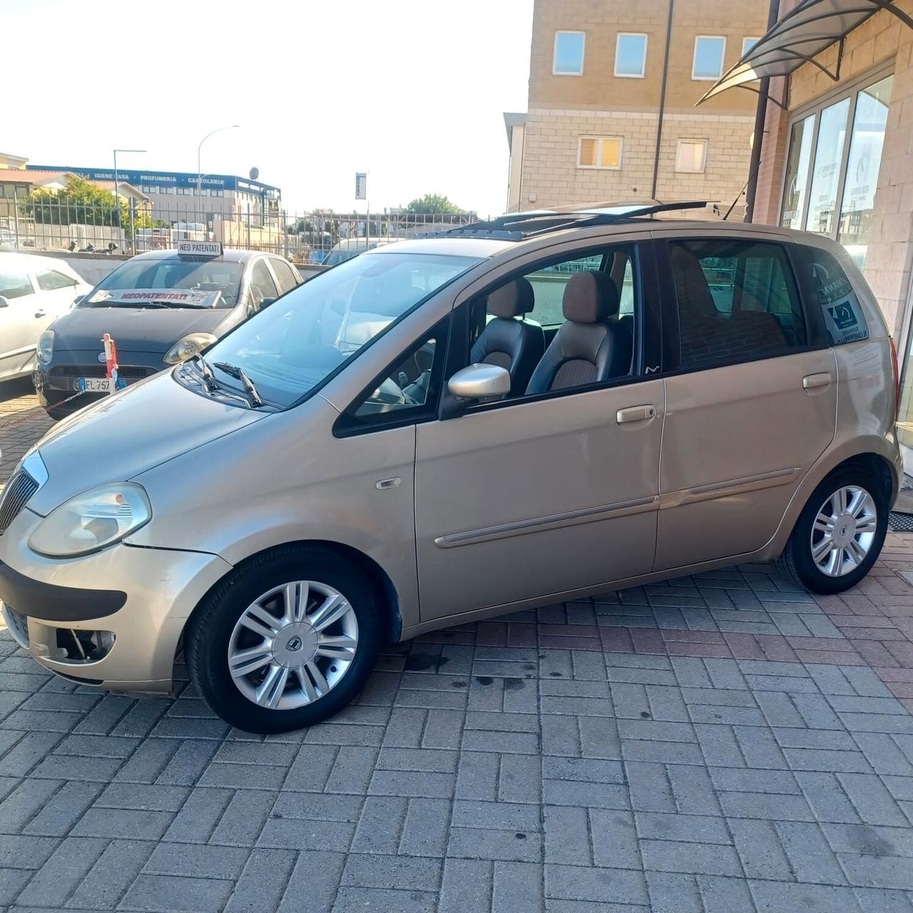 TETTO APRIBILE MUSA 1.3 MJTD MOTORE OTTIMO