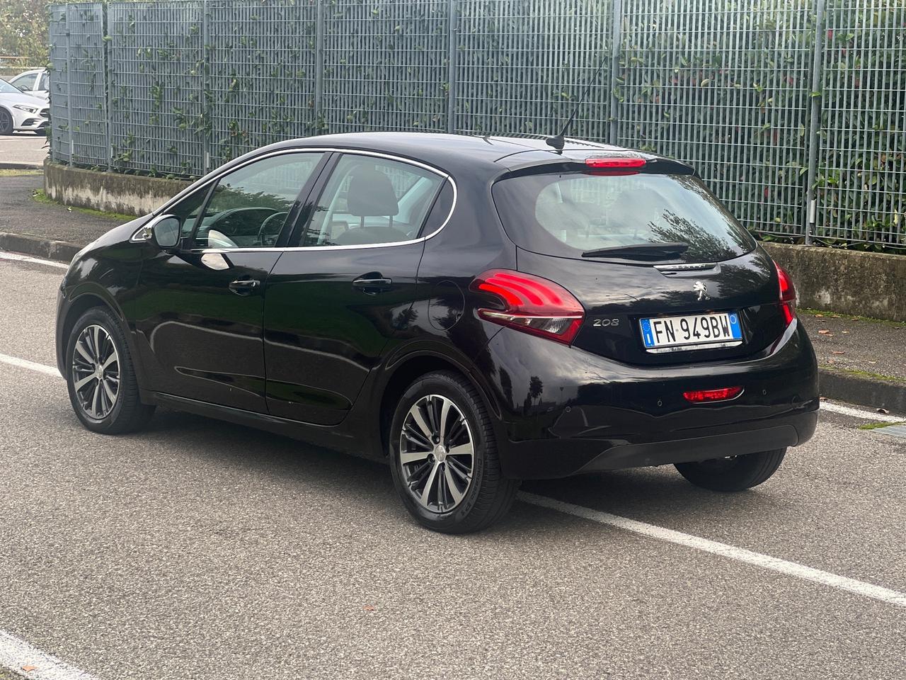 Peugeot 208 1.6 Diesel Ok Neopatentati