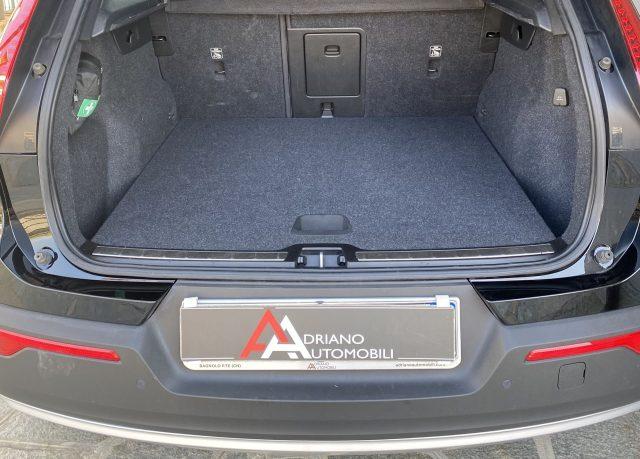 VOLVO XC40 XC40 T5 Recharge Plug-in Hybrid Inscription Expres