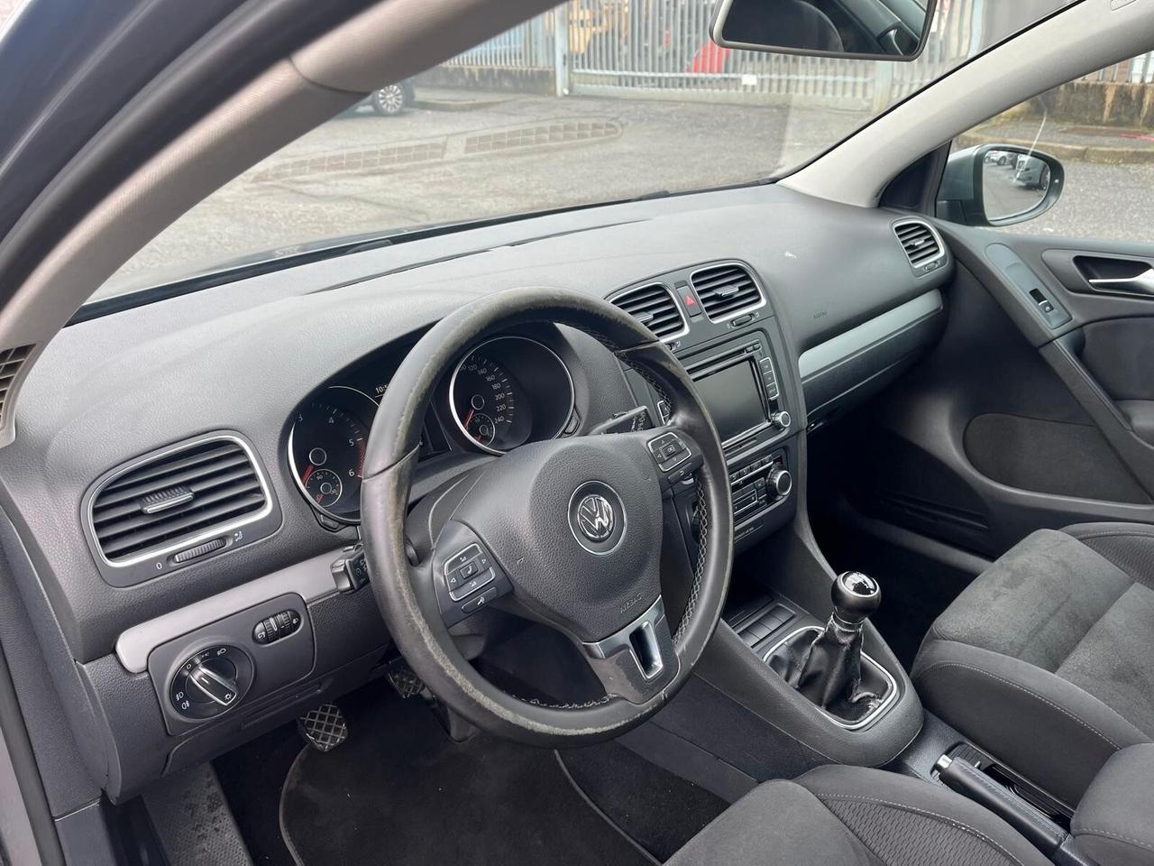 Volkswagen Golf 1.6 TDI DPF 5p. **NEOPATENTATI**