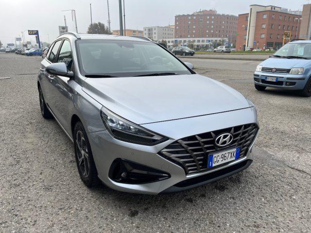 HYUNDAI i30 1.6 TDI HYBRID 48V FULL OPT.