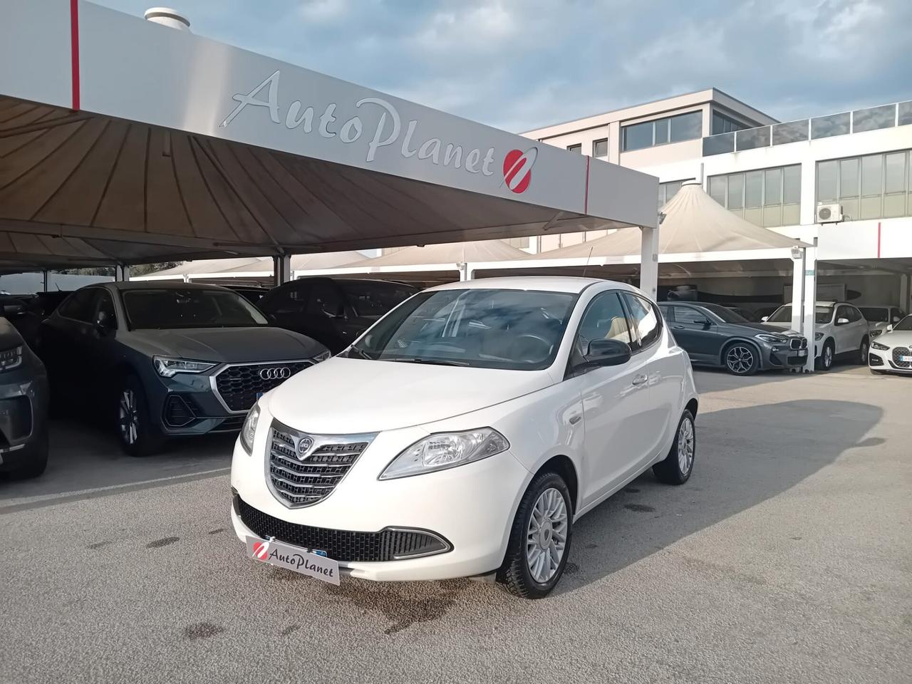 Lancia Ypsilon 1.2 69 CV 5 porte GPL Ecochic Gold