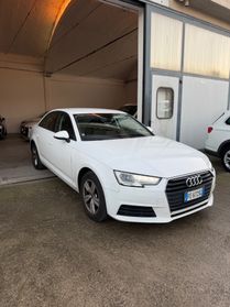 Audi A4 2.0 TDI 122 CV Business Sport