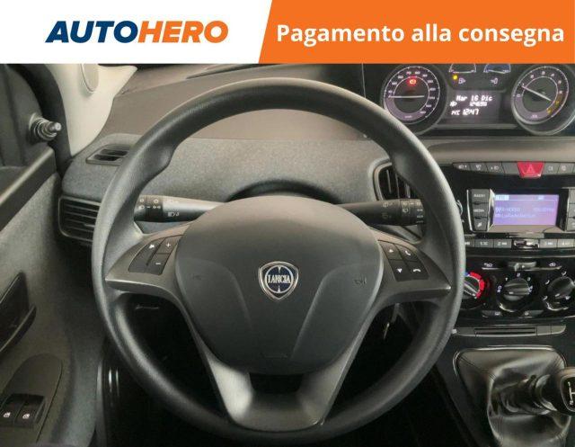 LANCIA Ypsilon 1.0 FireFly 5 porte S&S Hybrid Silver