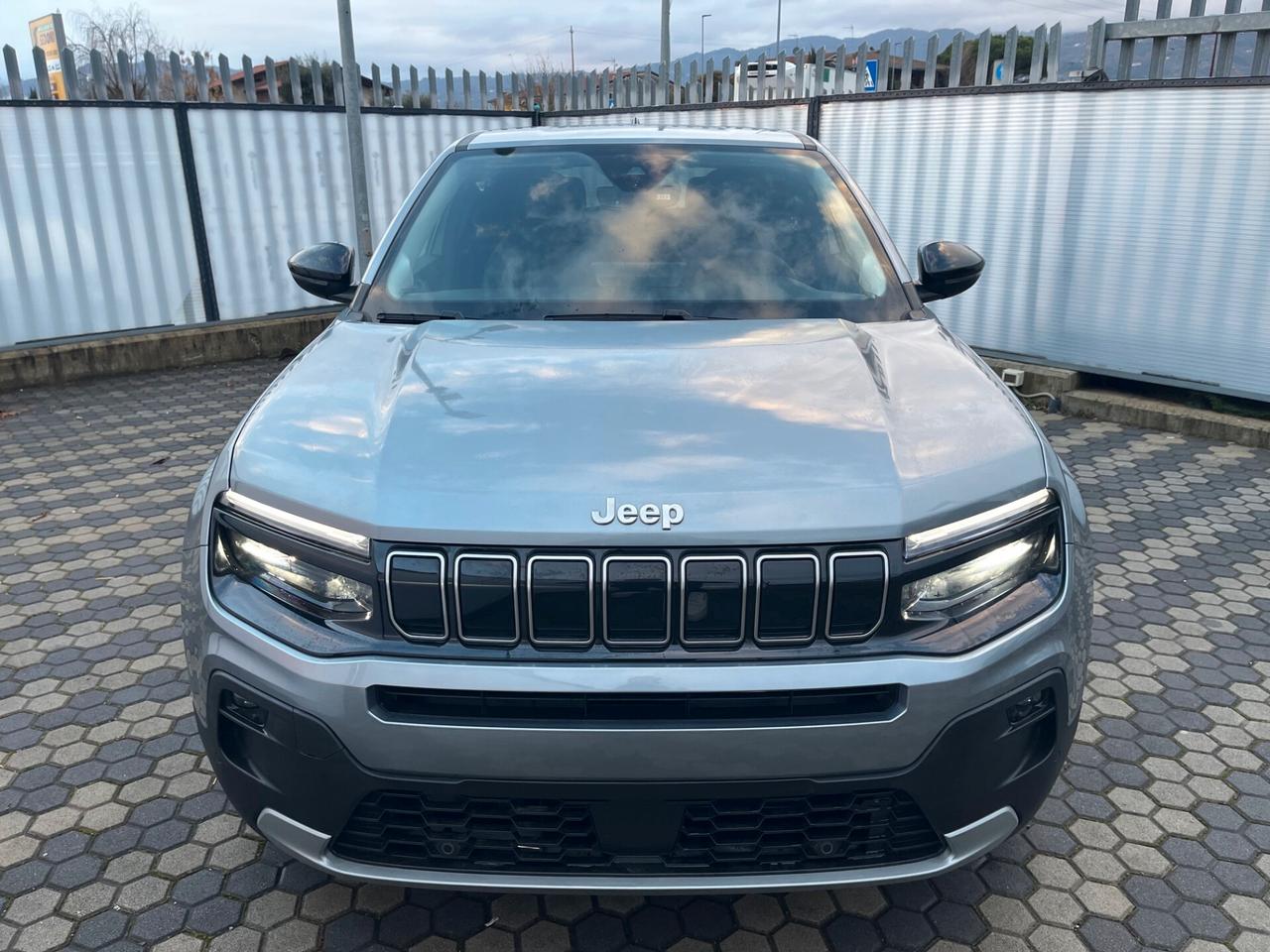 Jeep Avenger 1.2 Turbo 110 CV MHEV Summit