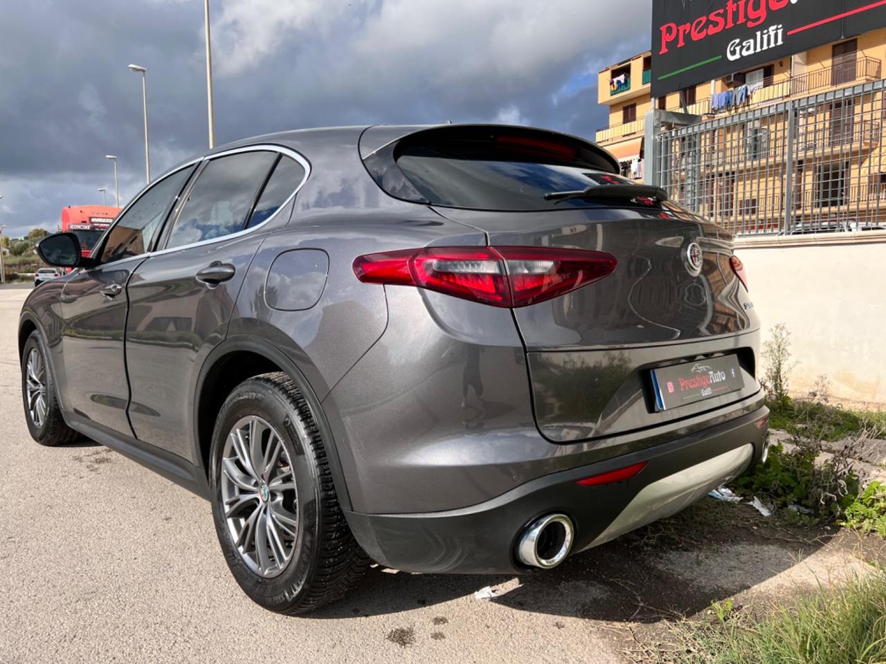 Alfa Romeo Stelvio 2.2 180 CV AT8 Lusso 2018