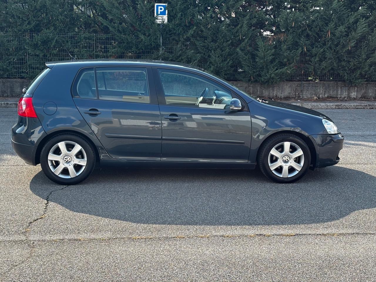 Volkswagen Golf 1.6 GPL,GARANZIA