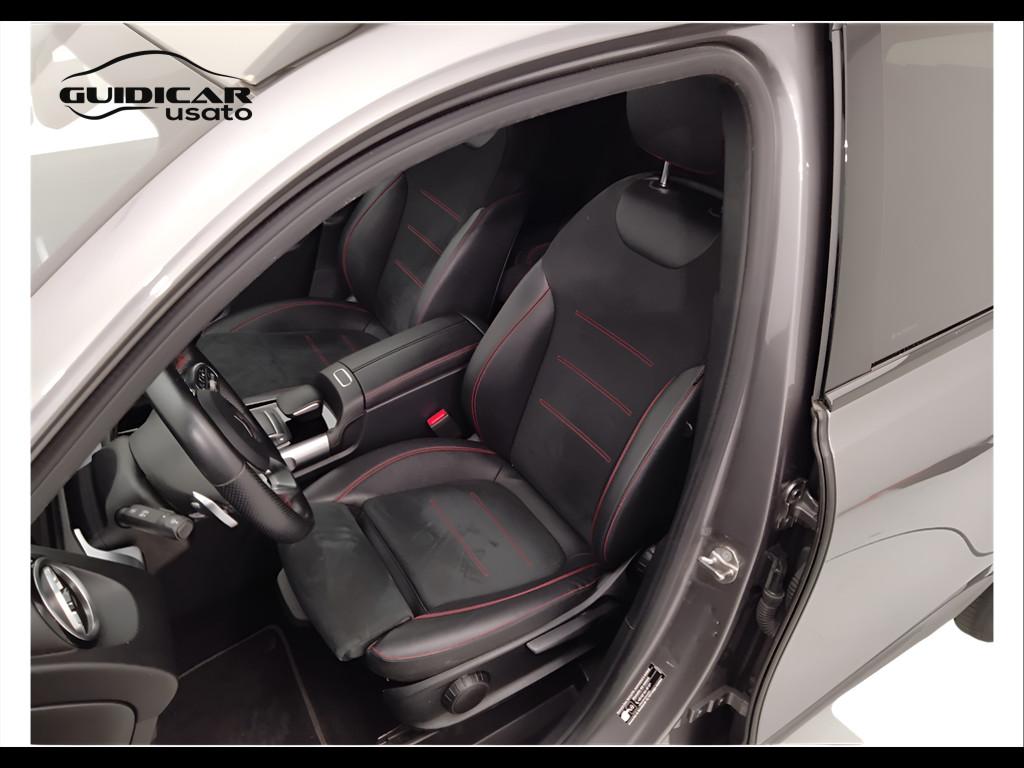 Mercedes-Benz GLB - X247 2019 - GLB 200 d Premium auto