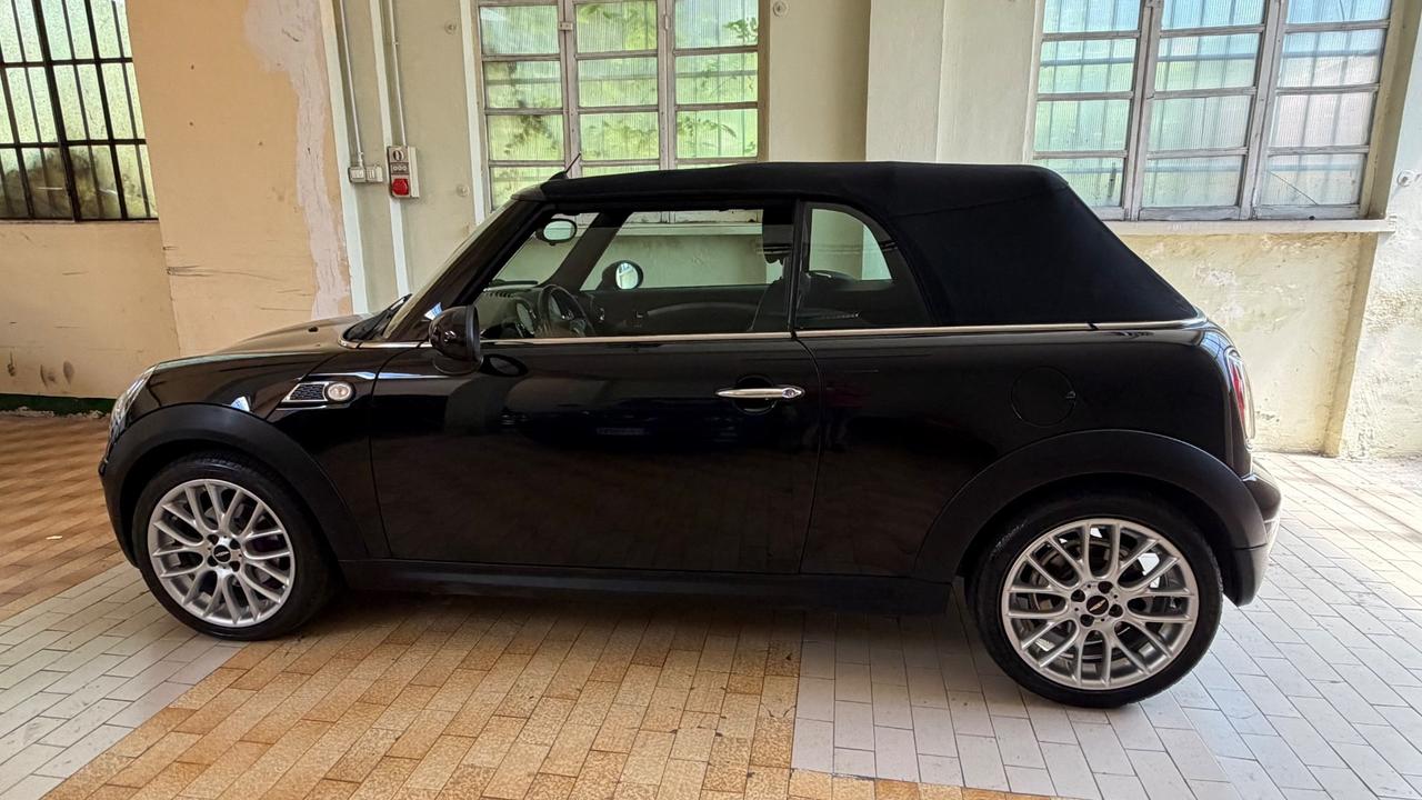 Mini 1.4 16V CABRIO ONE