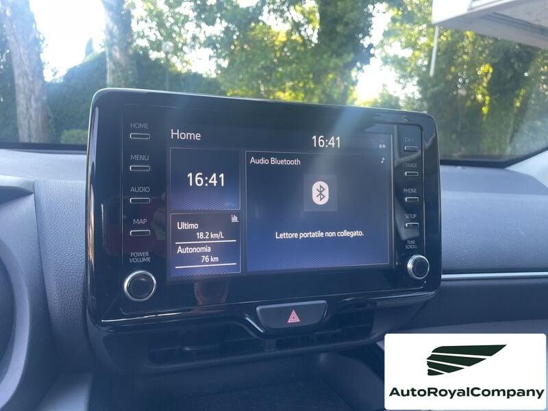 Toyota Yaris Cross 1.5 Hybrid 5p. Business IVA ESPOSTA