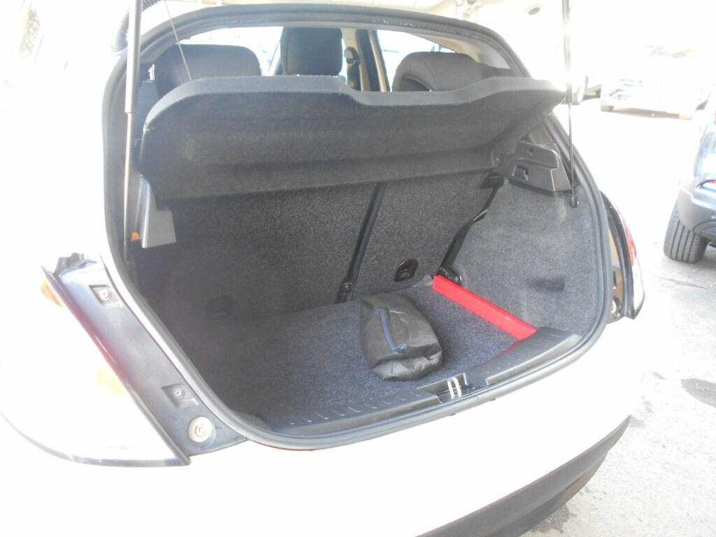 Lancia Ypsilon 5 Porte 1.2 Ecochic Elefantino