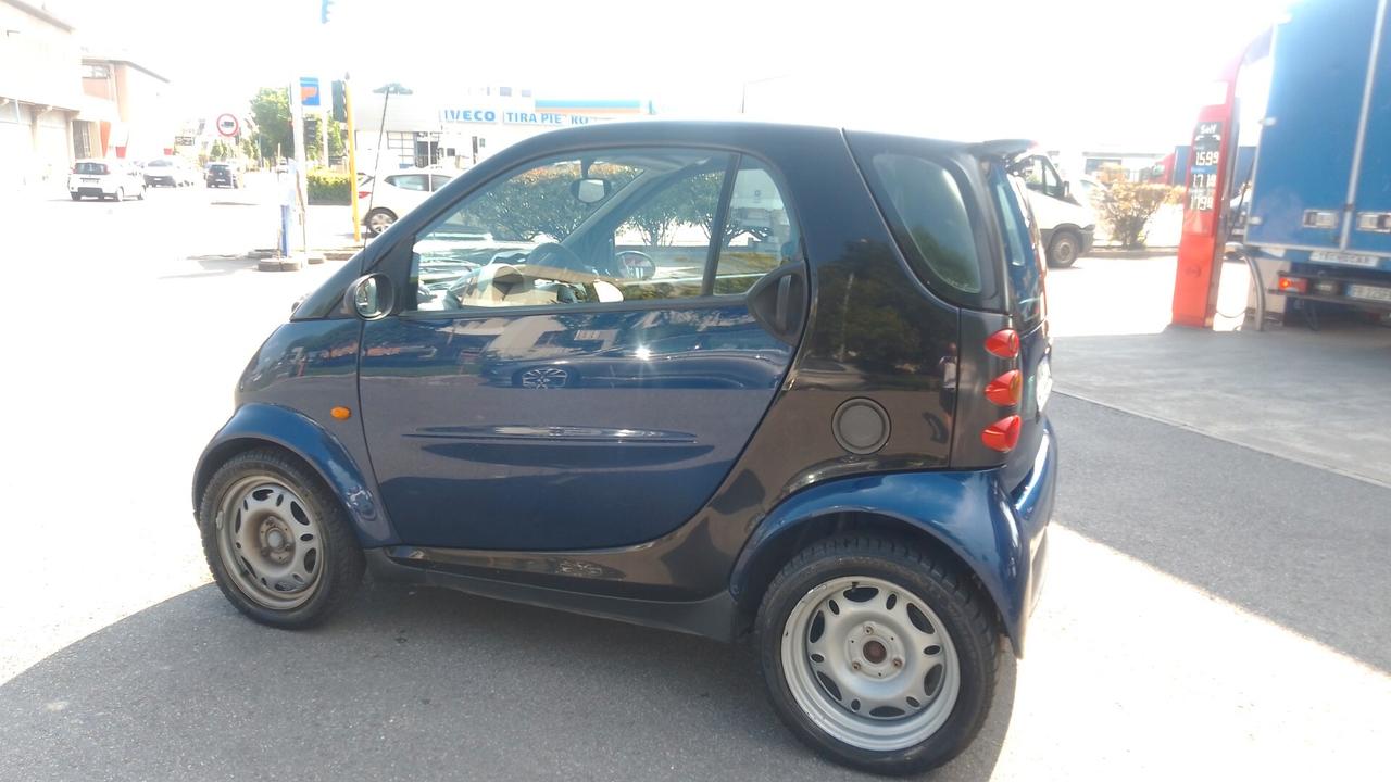 Smart ForTwo 700 coupé MOTORE NUOVO neop