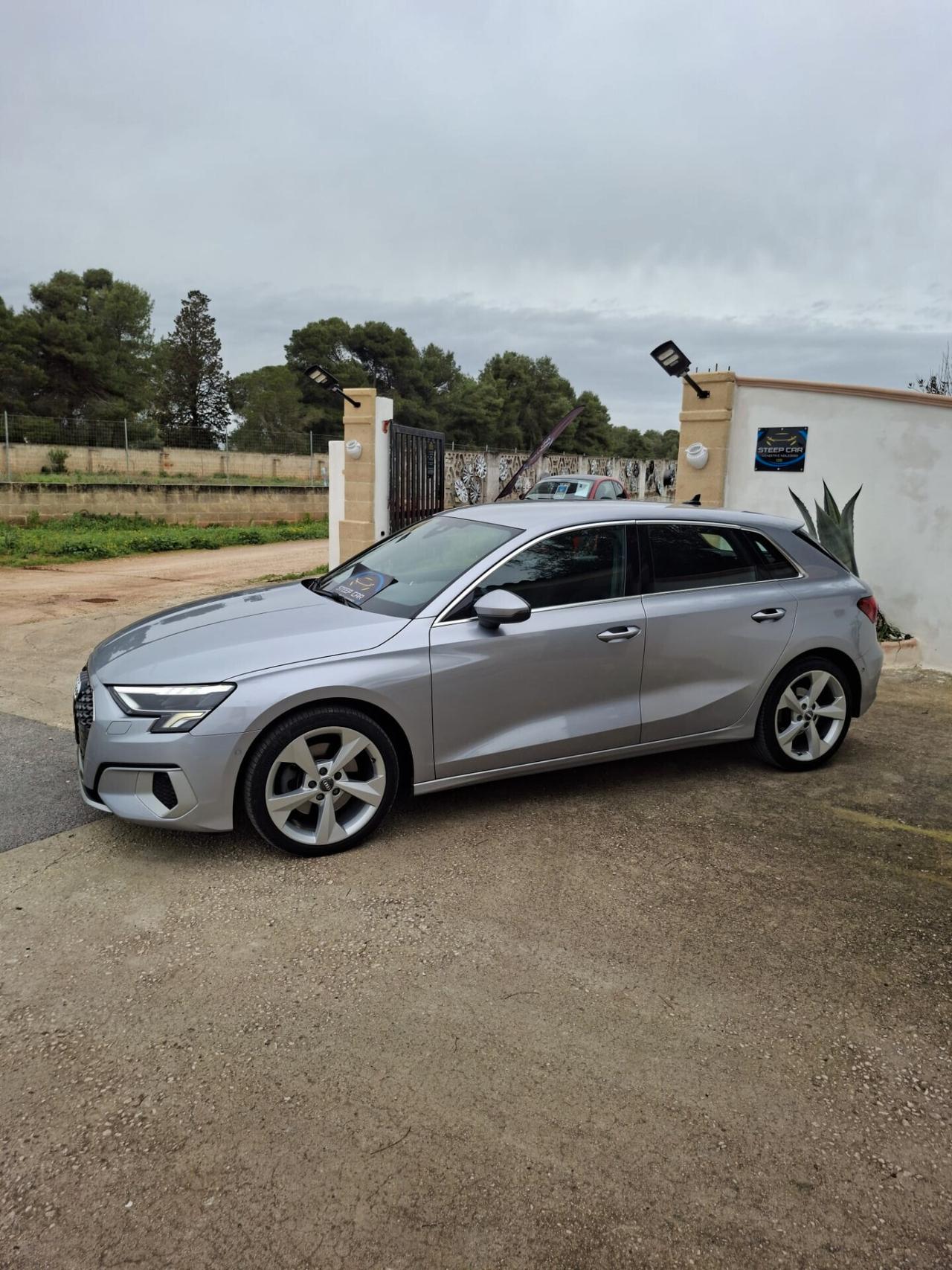 Audi A3 SPB 35 TDI S tronic line edition FULL OPTIONAL