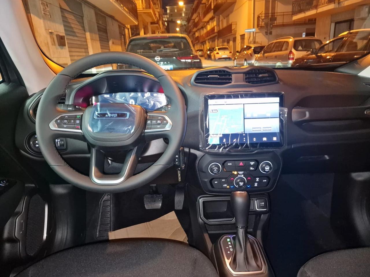 Jeep Renegade 1.5 Turbo T4 MHEV Altitude