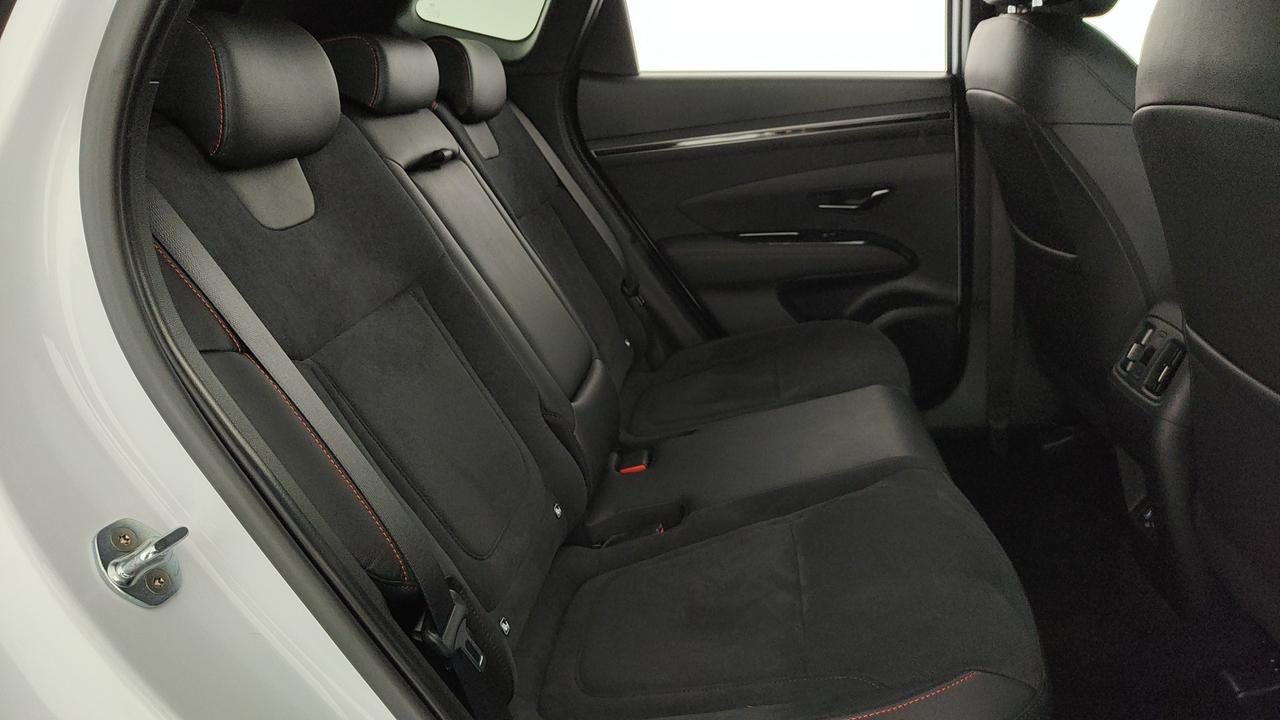 HYUNDAI Tucson 1.6 phev NLine 4wd auto