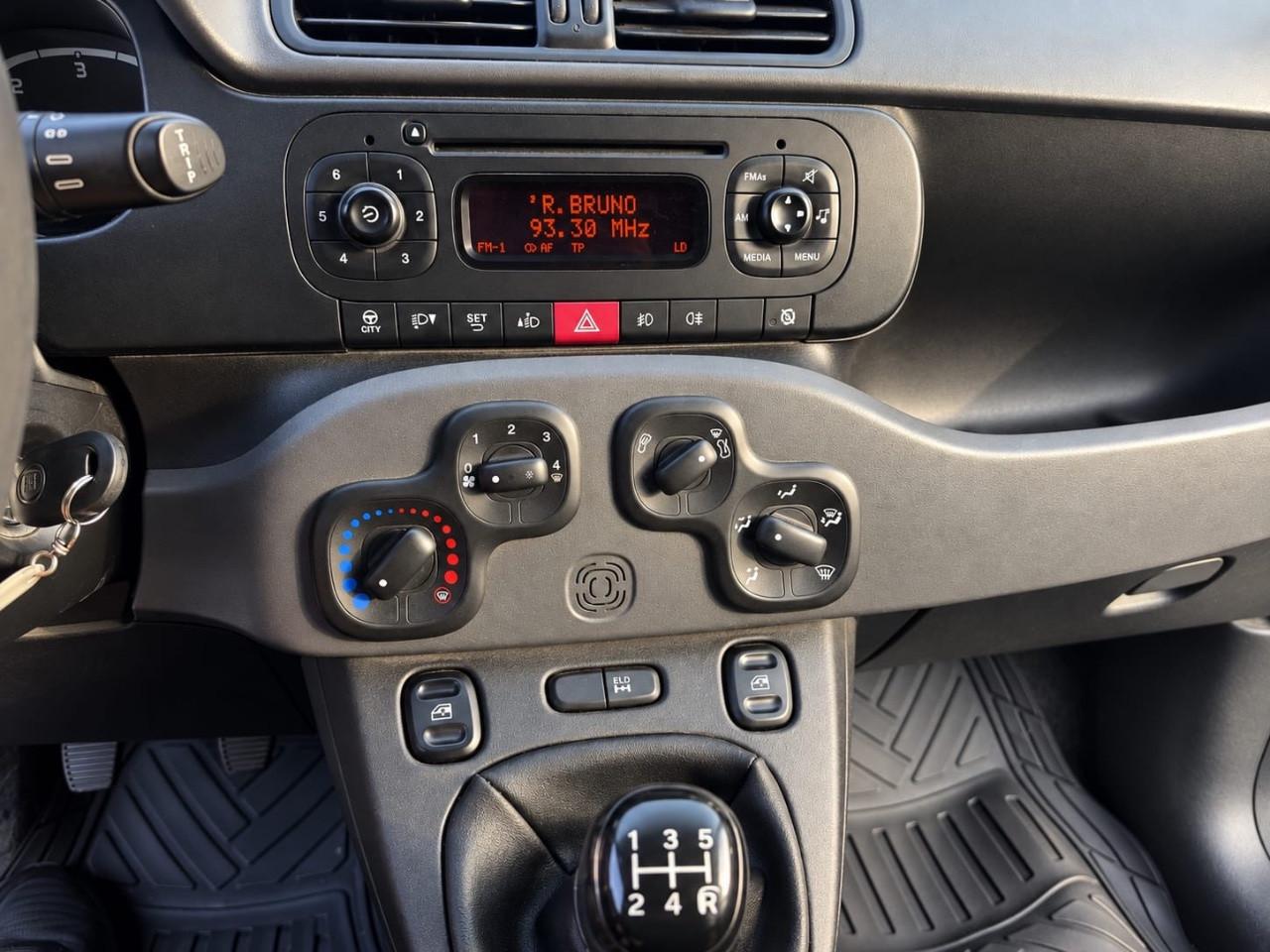 Fiat Panda VAN 4X4 1.3 MJT 75 CV-ALLESTITA+PORTAPACCHI-AUTOCARRO N1 2 POSTI-+IVA