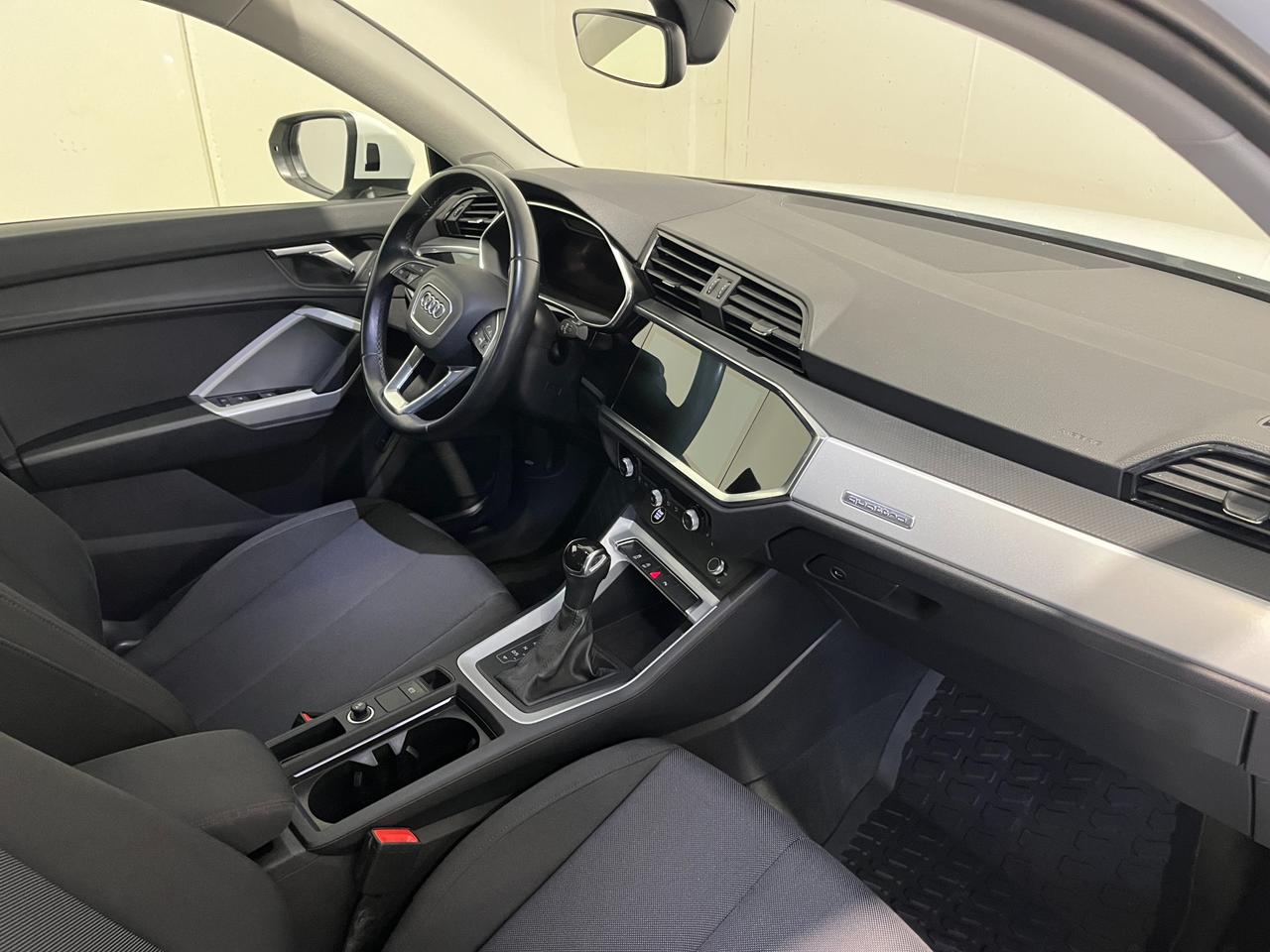 AUDI Q3 35 TDI S-TRONIC QUATTRO S-LINE EDITION