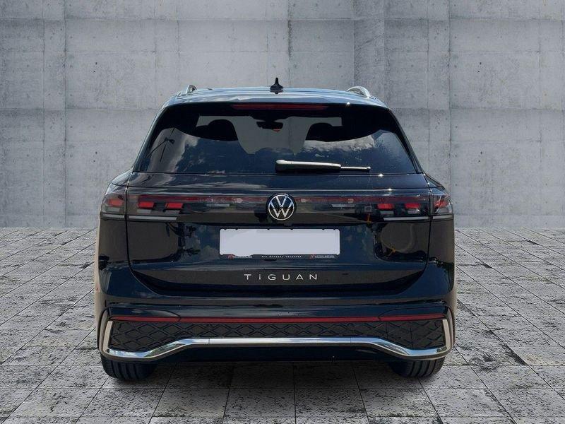 Volkswagen Tiguan 2.0 TDI 150 CV EVO SCR DSG Nuovo Modello R-Line 19" Led Matrix Camera 360°