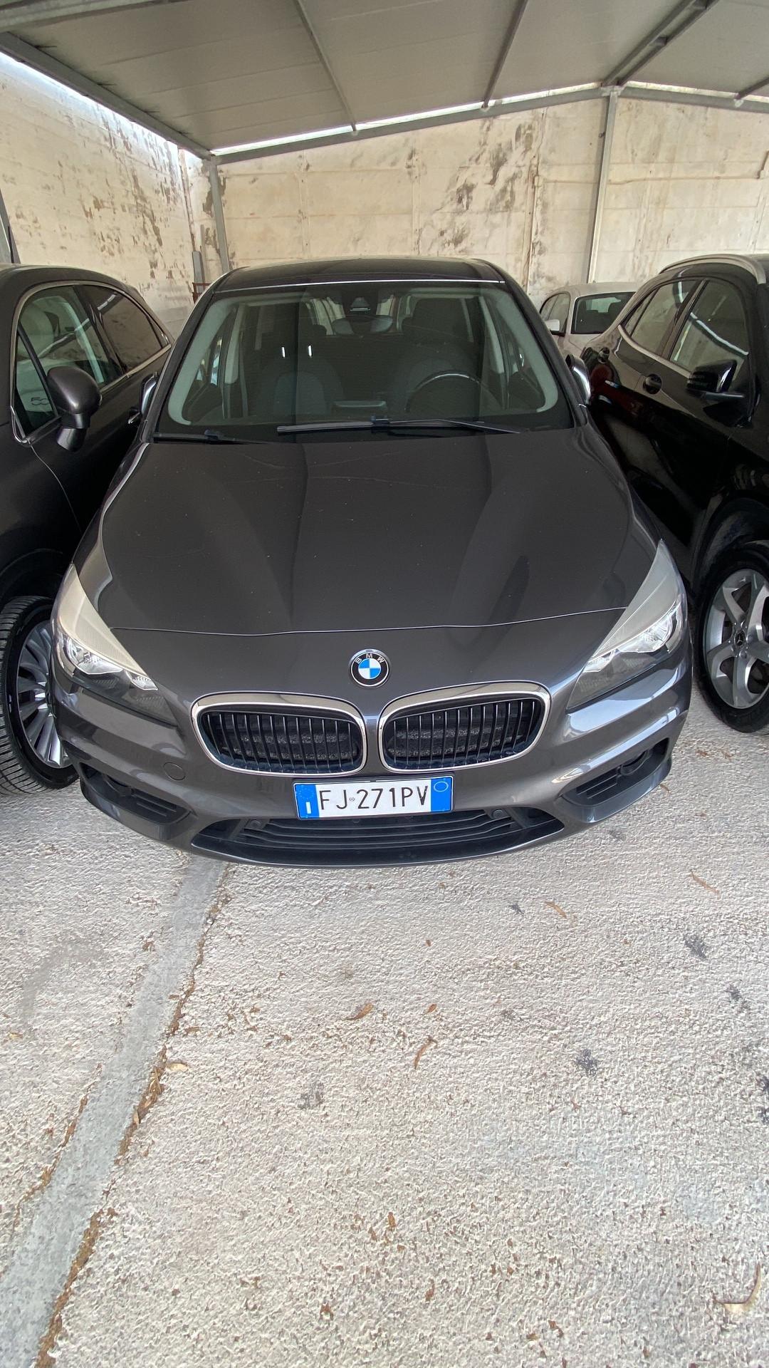 Bmw 2er Active Tourer 218d Luxury