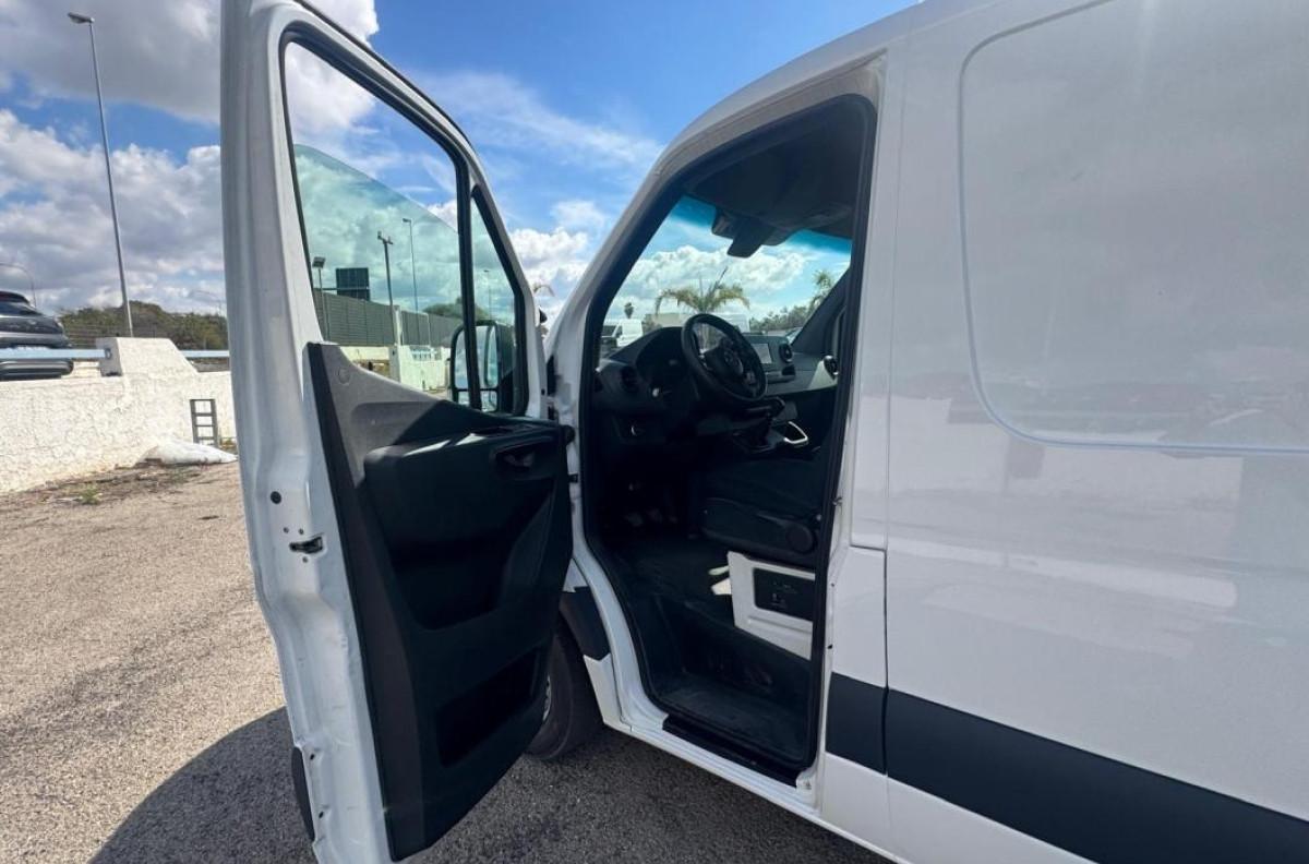 MERCEDES Sprinter 311 CDI