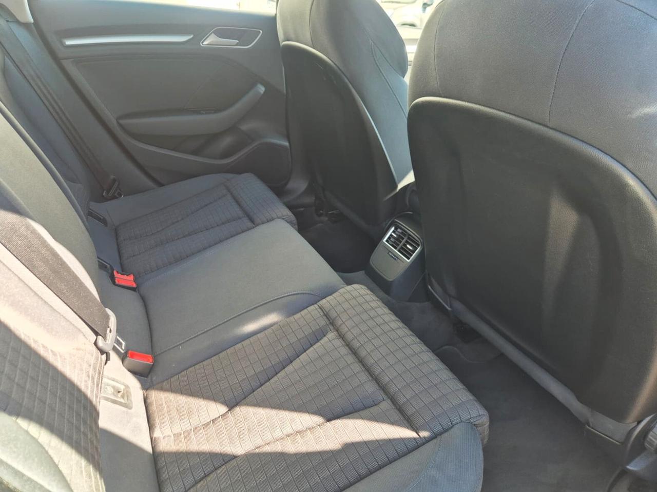 Audi A3 SPB 2.0 TDI 150 CV S-tronic Ambition