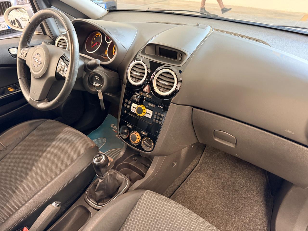 Opel Corsa 1.2 80CV 5 porte GPL-TECH Enjoy