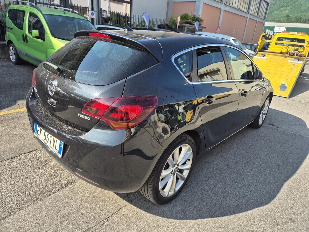 Opel Astra 1.4 Turbo Cosmo 140CV 5 porte PER COMME