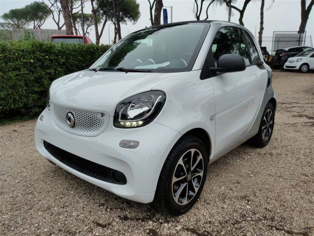 SMART ForTwo 1.0 PASSION AndroiDAuto,NAVI,CRUISE,CLIMA ..