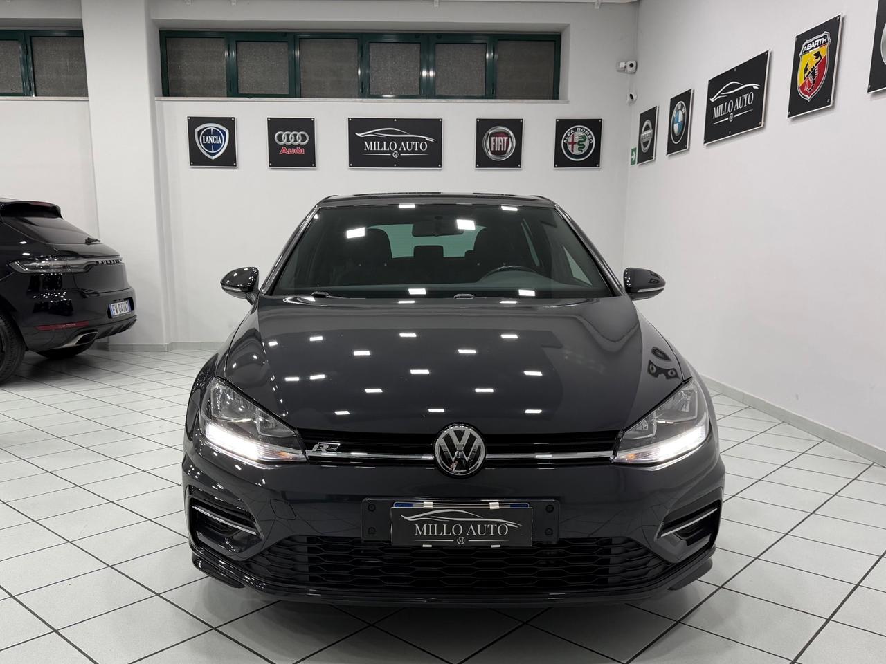 Volkswagen Golf 1.0cc 115cv R-Line