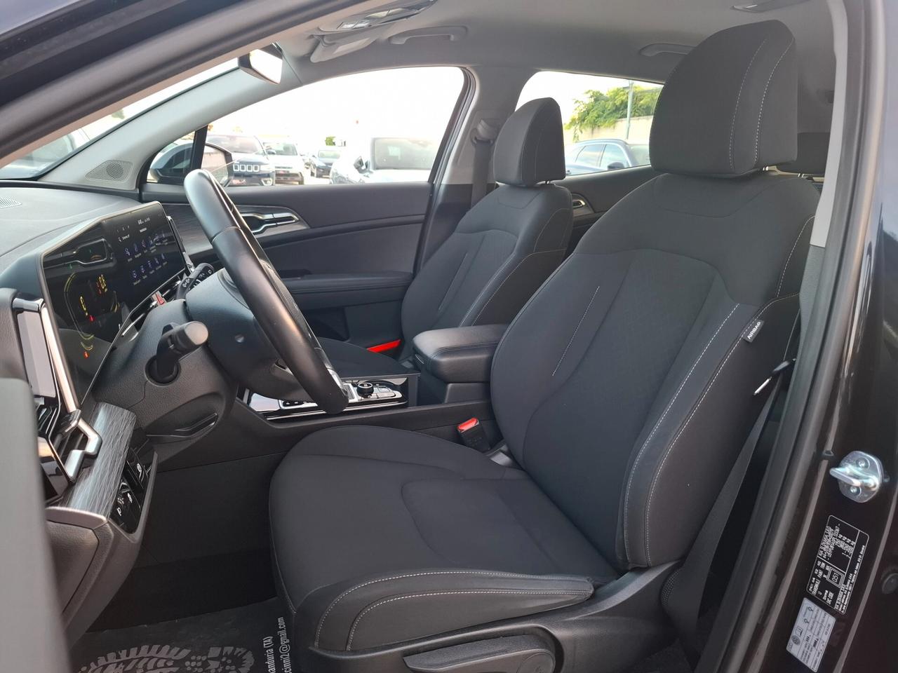 Kia Sportage 1.6 CRDI-136cv*B-LED*NAVY*VIRTUAL