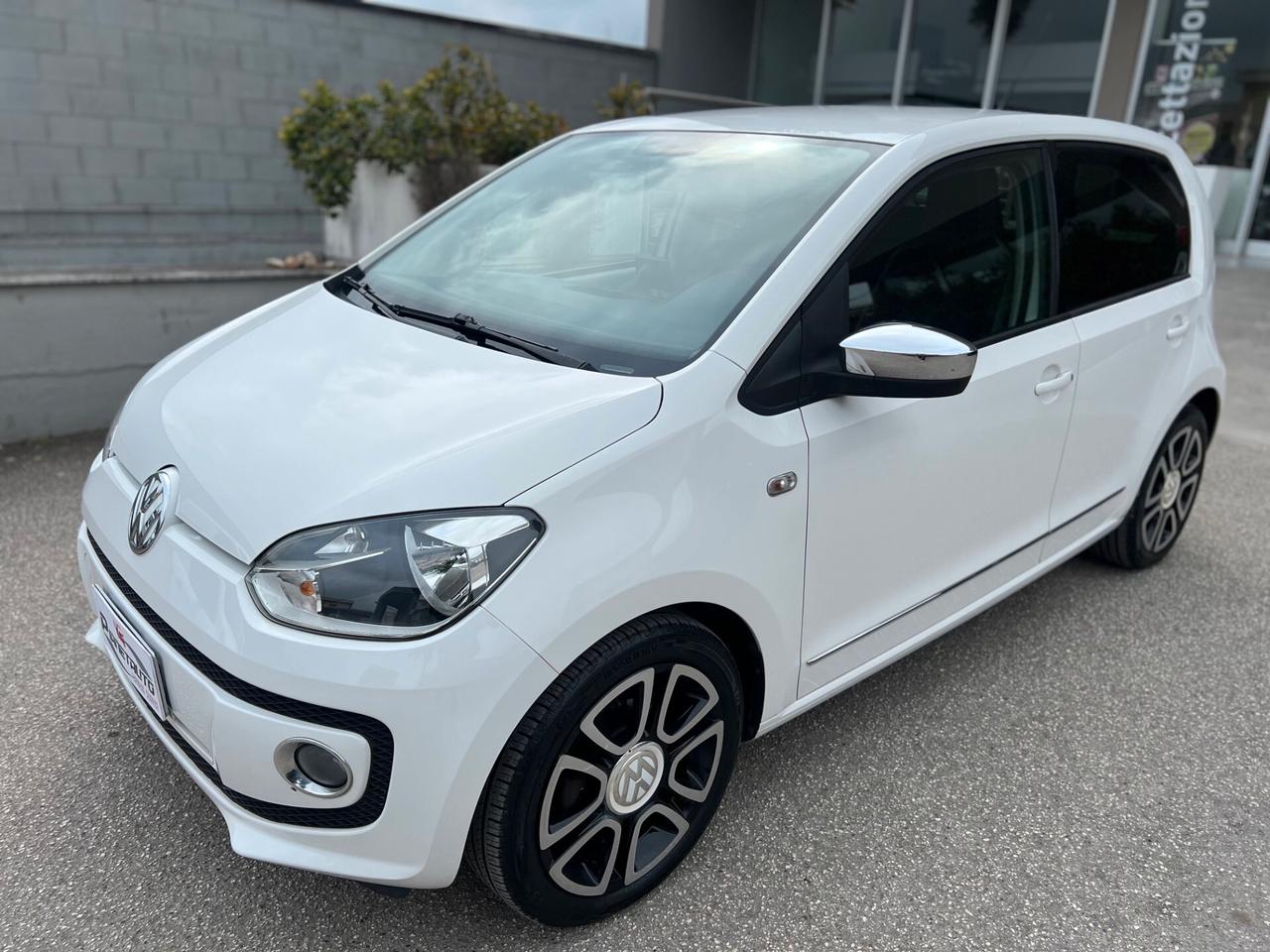 Volkswagen up! 5p 1.0 High 75cv NAVI/TEL17; OK NEOPAT. PERFETTA