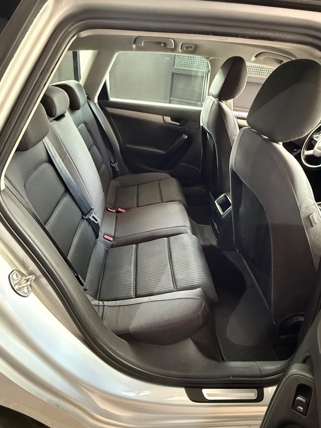 Audi A4 Avant 2.0 TDI 120CV station wagon