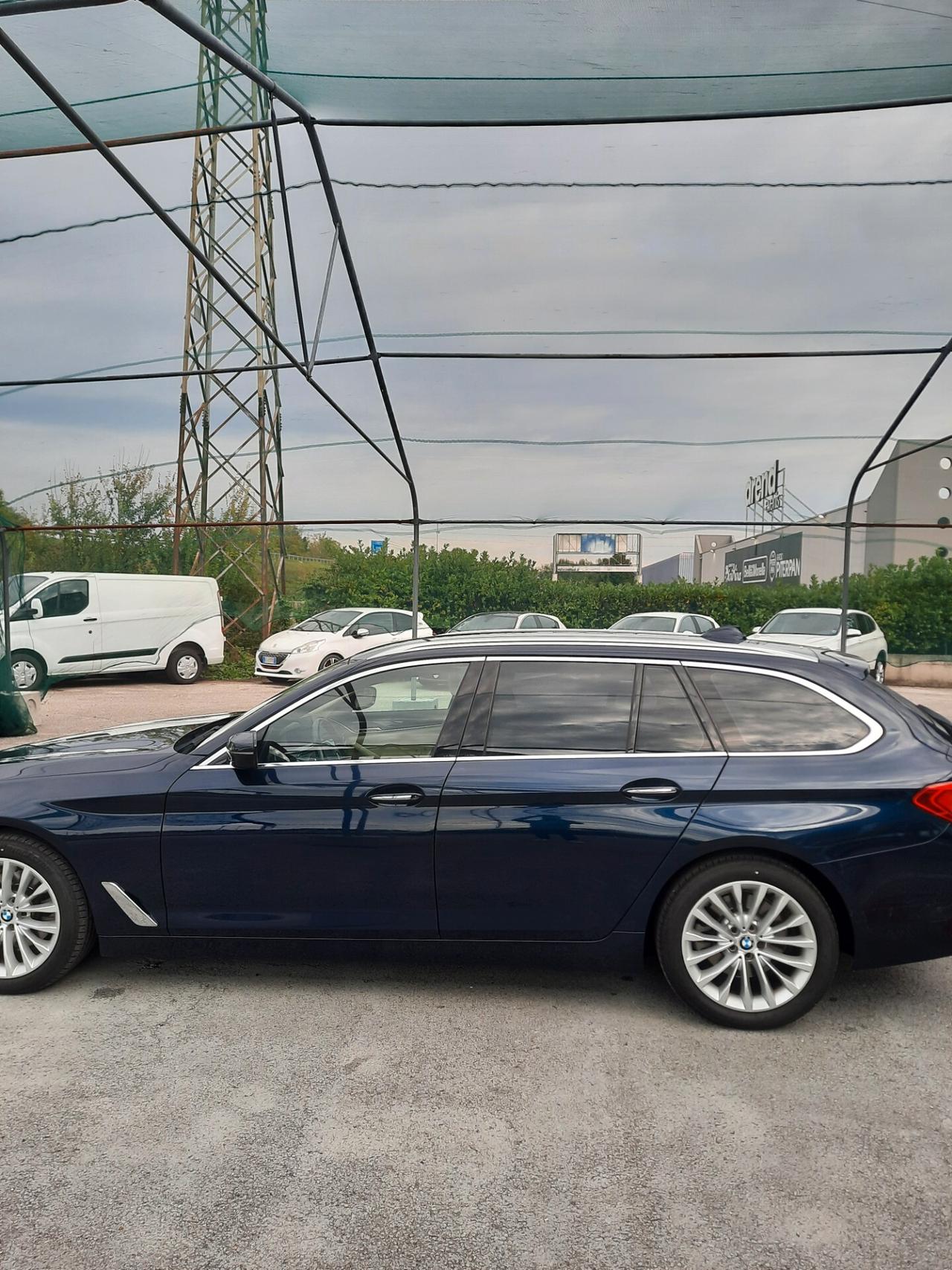 Bmw 520 520d xDrive Touring Luxury