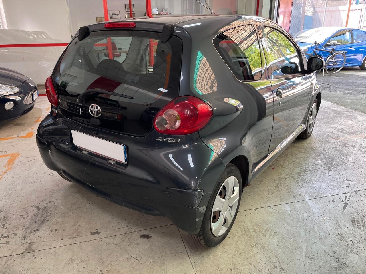 Toyota Aygo 1.0 12V VVT-i 3 porte Sol