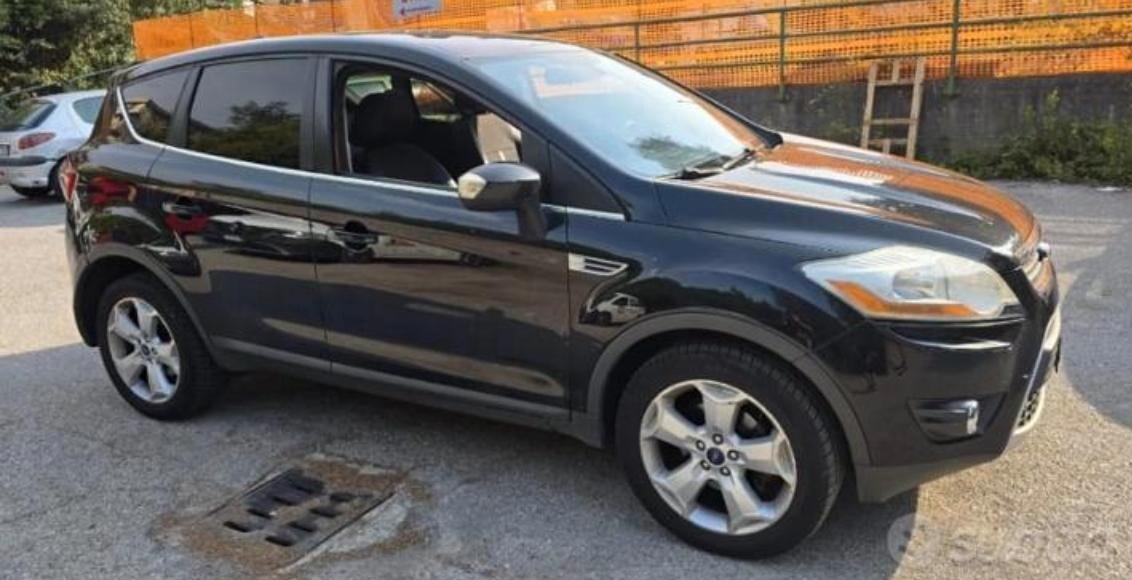 Ford Kuga 2.0 TDCi 136 CV 4WD Titanium DPF