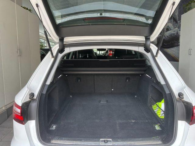 AUDI A4 Avant 40 g-tron S tronic Business Advanced