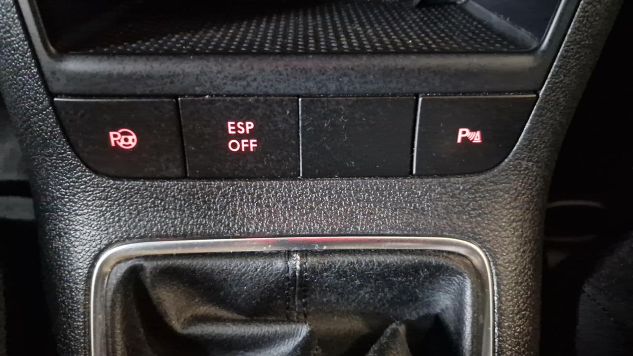 Volkswagen Golf Plus 1.6 TDI DPF Highline