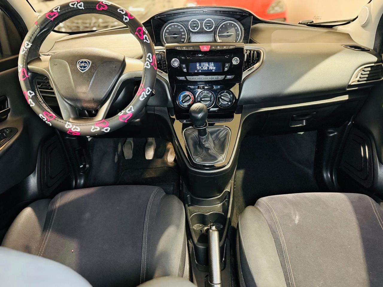 Lancia Ypsilon 1.2 69 CV 5 porte Ecochic Platinum*NEOPATENTATI*