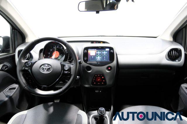 TOYOTA Aygo CONNECT 1.0 VVT-i 72 CV 5 PORTE X-WAVE NEOPATENTAT